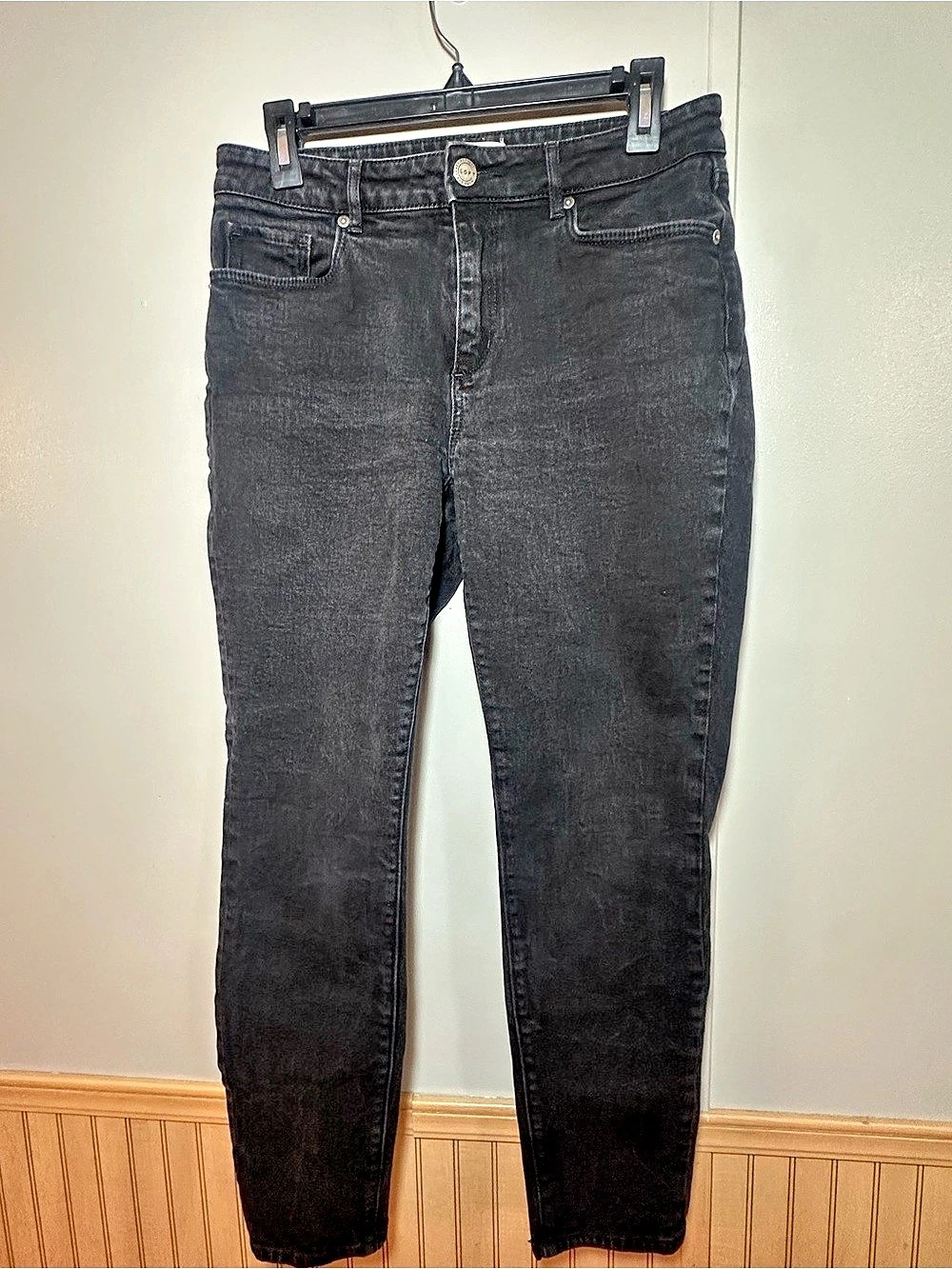 LOFT Classic Women's Curvy Skinny Jeans Black Minimalist Casual Elevated Basic